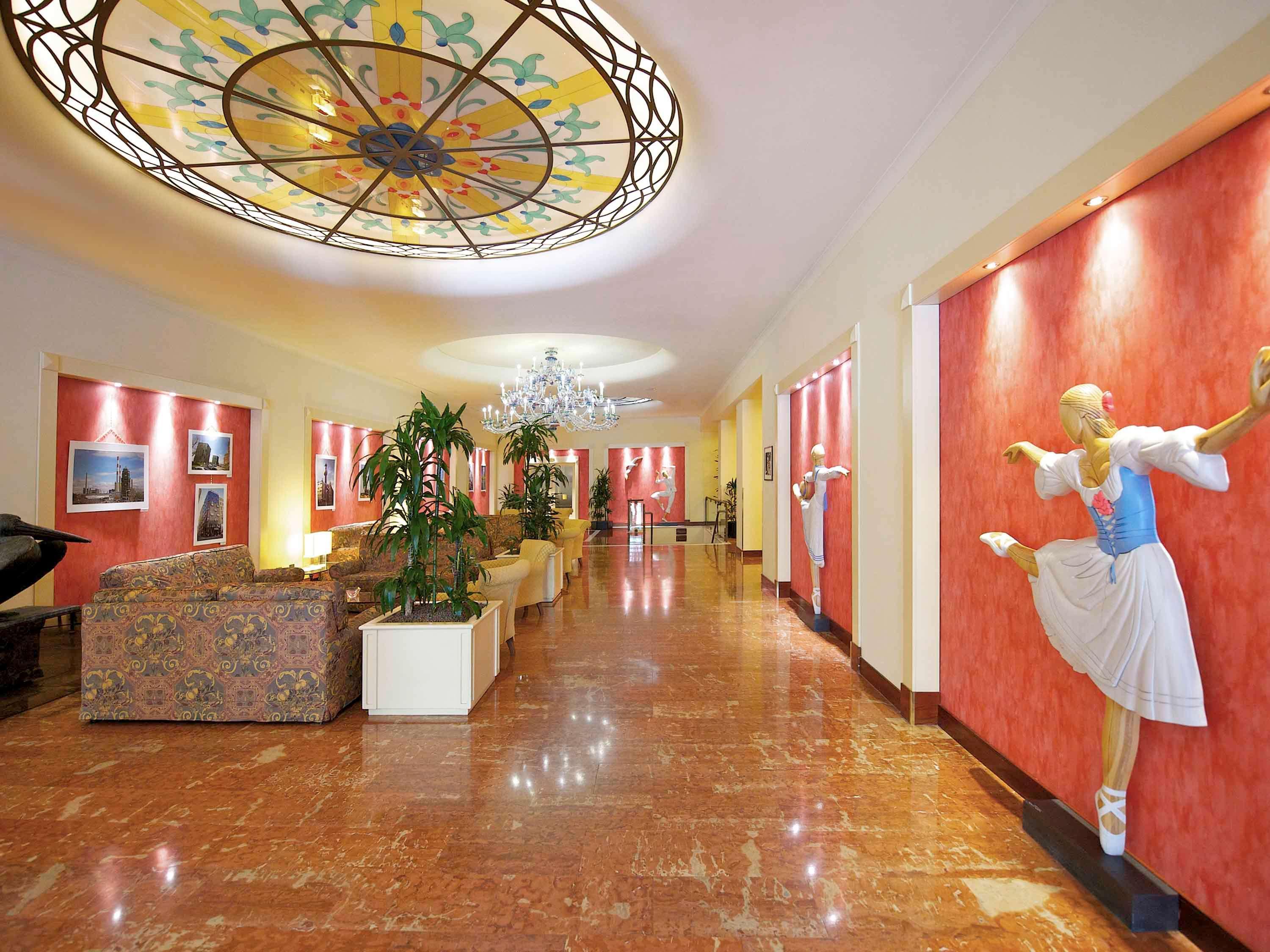 Mercure Centro Astoria Hotel 4*