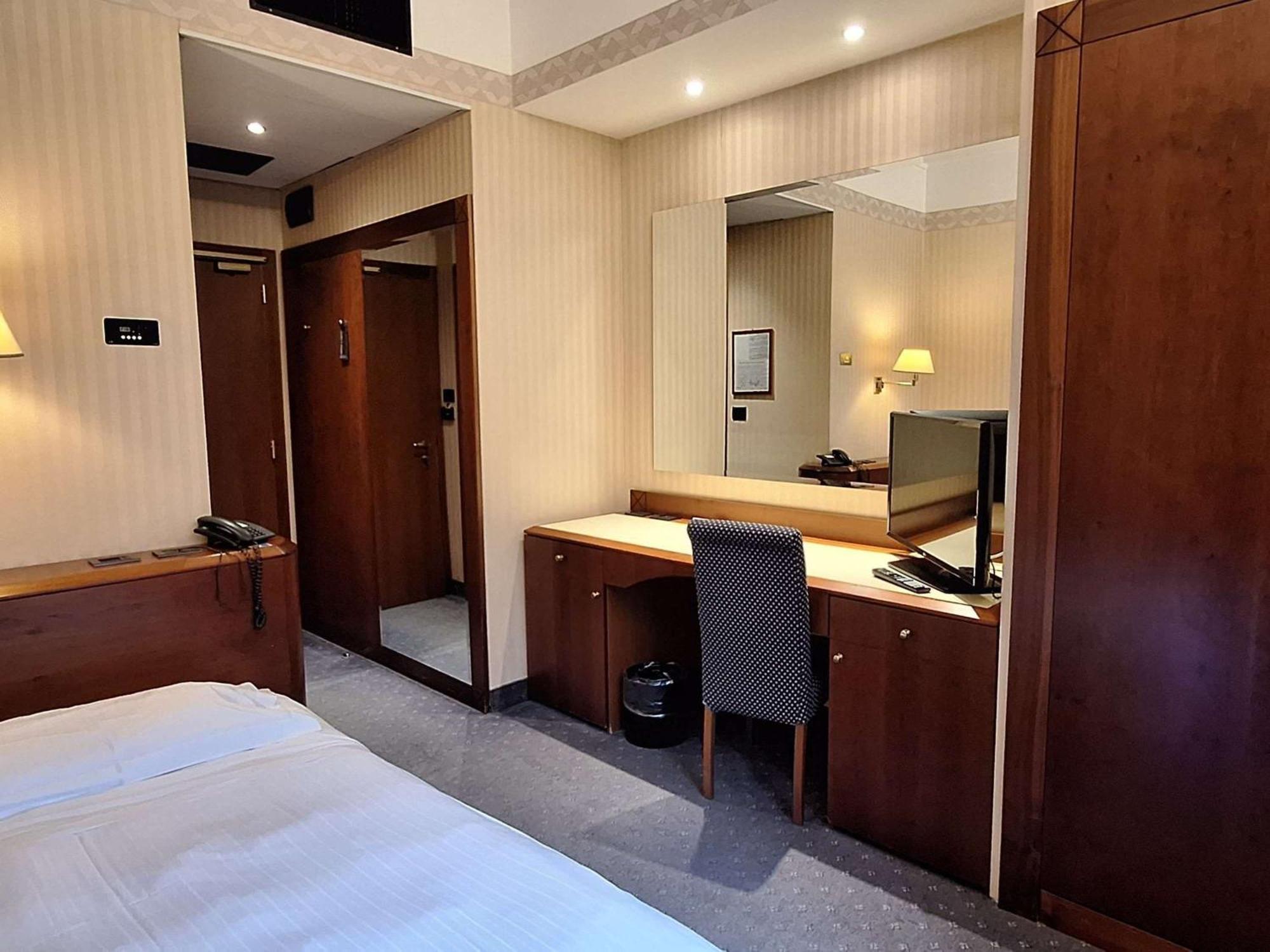 Mercure Centro Astoria Hotel